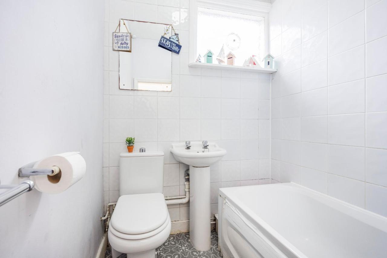 Charming & Sunny 2Br - City Centre Nr The Beach & High St By Everhome Ltd Саутенд-он-Си Экстерьер фото