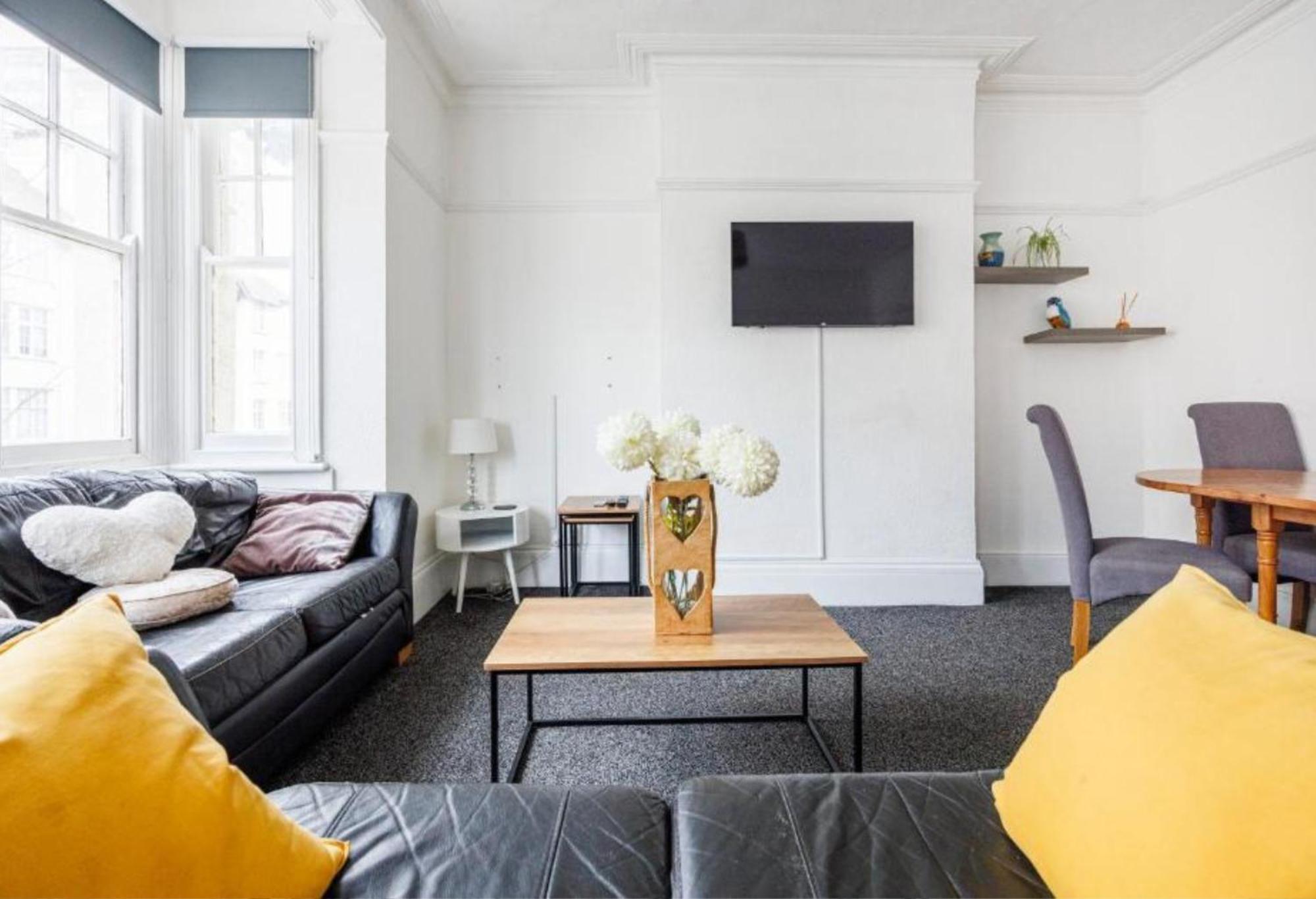 Charming & Sunny 2Br - City Centre Nr The Beach & High St By Everhome Ltd Саутенд-он-Си Экстерьер фото